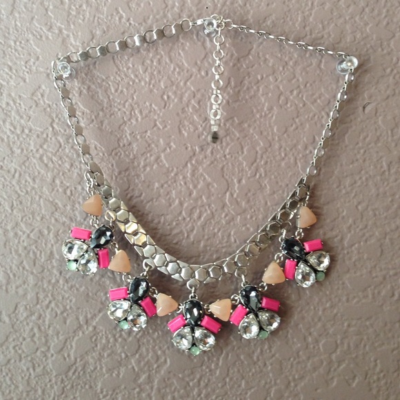 Stella and dot necklace