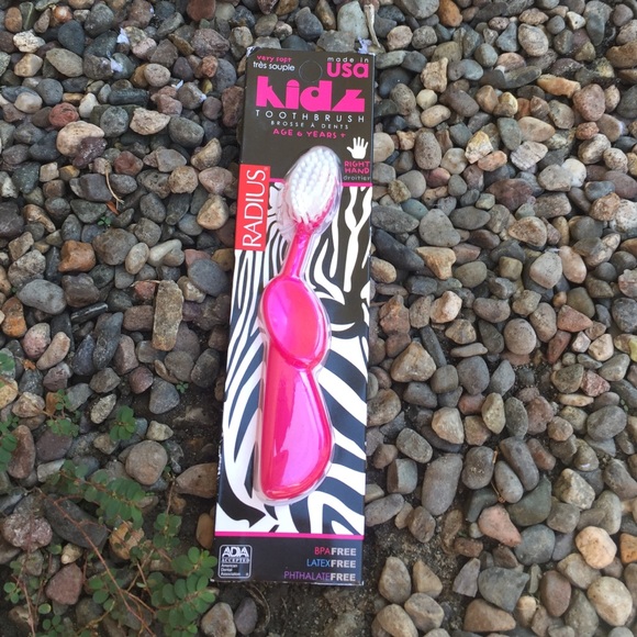 Radius Kidz Toothbrush - Picture 2 of 4