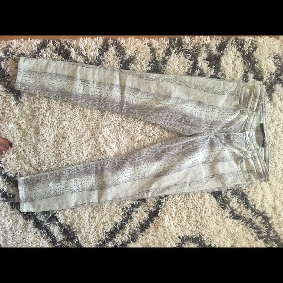 Joe's snake print Jean - Picture 3 of 3