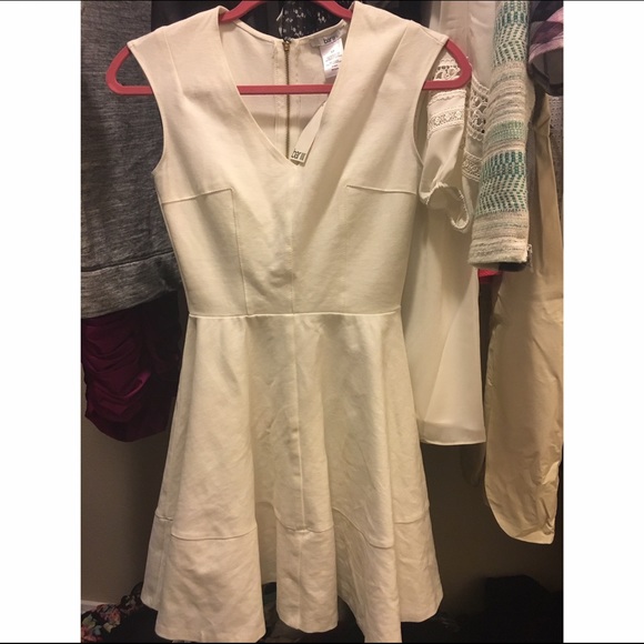 *SOLD**BNWOT BAR III skater dress - Picture 3 of 4