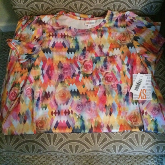 NWT XS Lularoe Carly - Picture 2 of 2