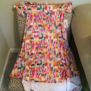 NWT XS Lularoe Carly