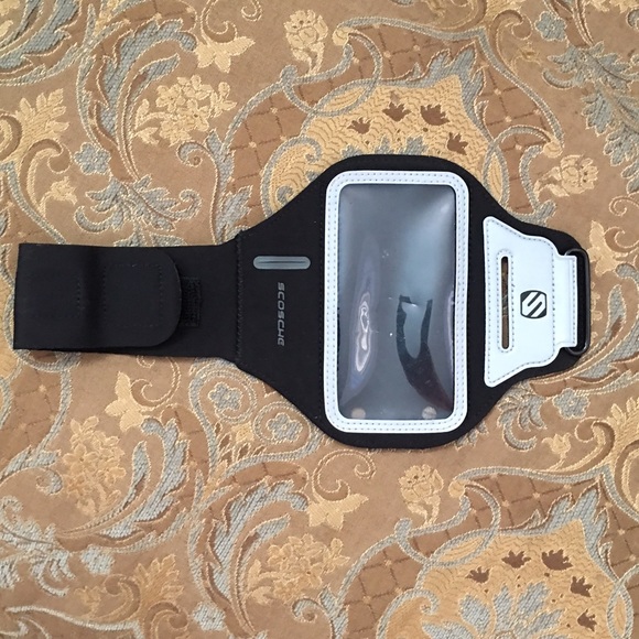 Arm band for phone 😃