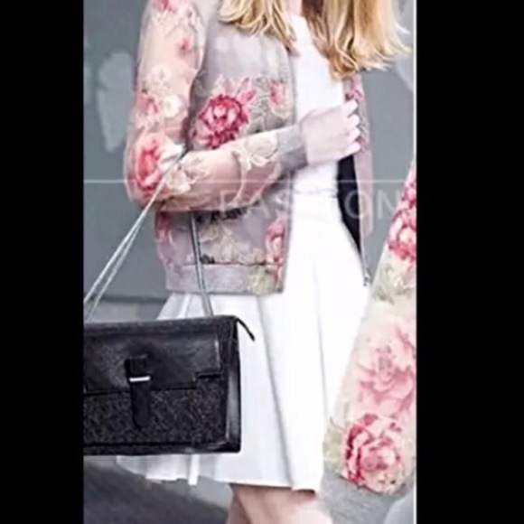 SEXY SPRING PRETTY CUTE floral bomber sheer sleeve - Picture 3 of 3