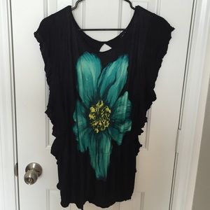 Black top with flower