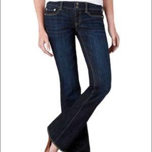 American eagle size 6 artist jeans