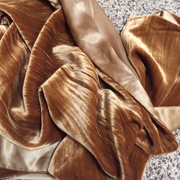 Gorgeous Gold wrap💋