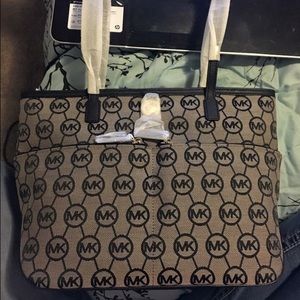 Michael Kors Kempton Tote
