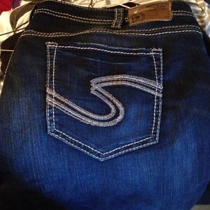 Silver plus size skinny jeans!