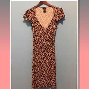 BCBG Paris Floral Pattern V-Neck