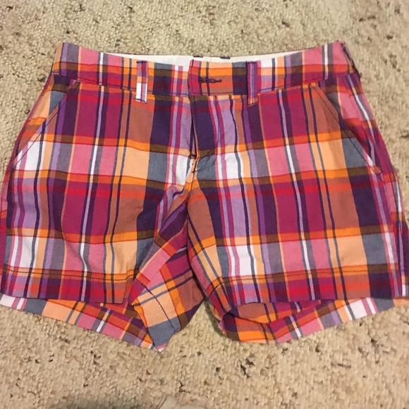 Stripped shorts - Picture 1 of 1