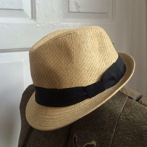 BDG Urban Outfitters straw fedora hat