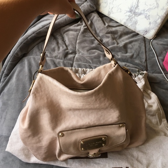 Michael Kors Leather Hobo in Beautiful Blush Color - Picture 3 of 4