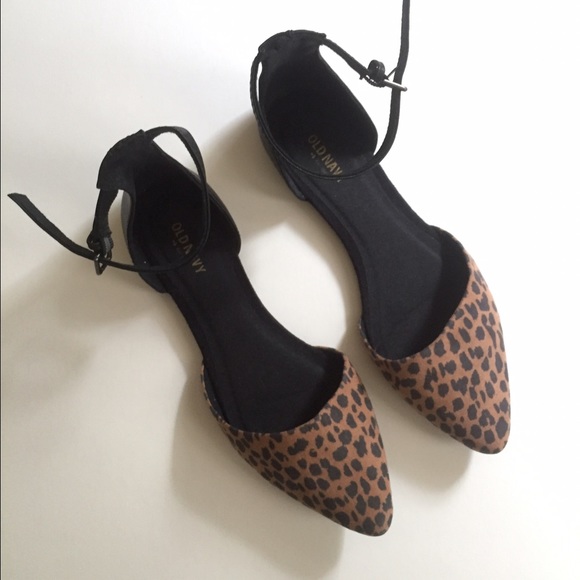 Old Navy Leopard Flats