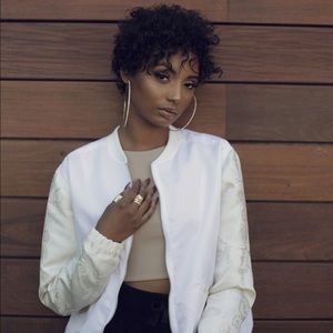 Meet your Posher, Tiana