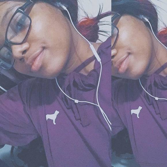 Meet your Posher, Camarie