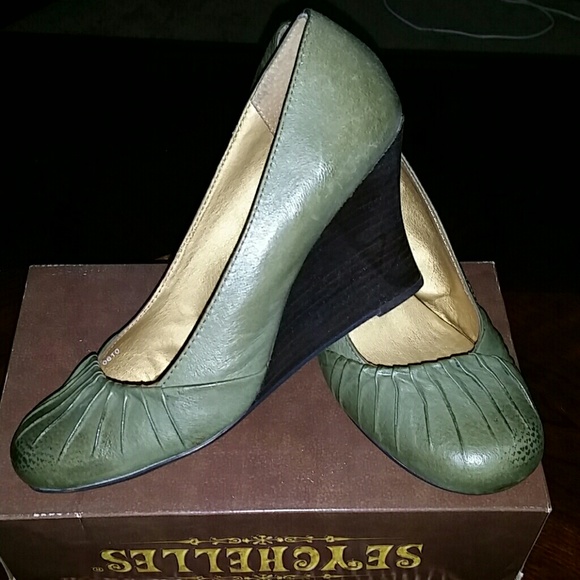 Seychelles wedge
