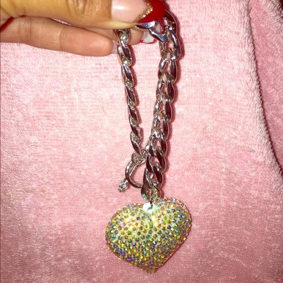 ✨Swarovski Crystal Oversized Heart Bracelet✨