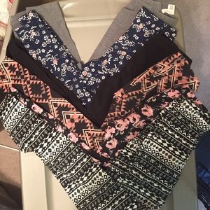 6 Pairs of Leggings!