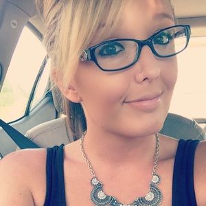 Meet your Posher, Paige