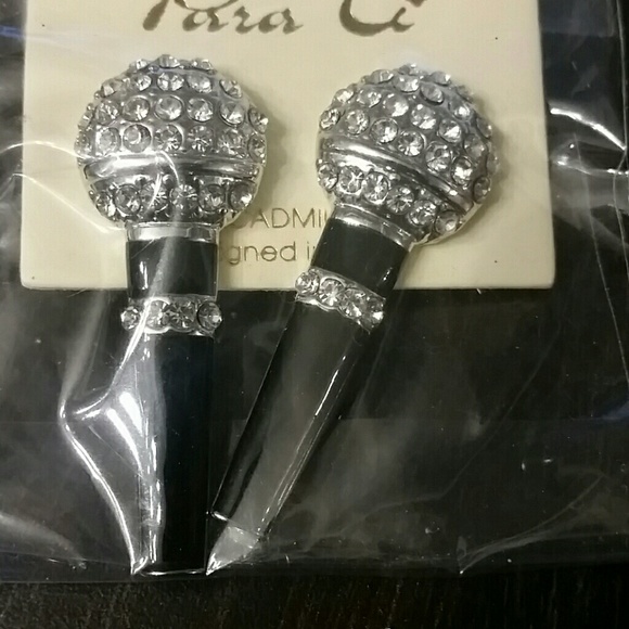 Microphone earring - Picture 2 of 2