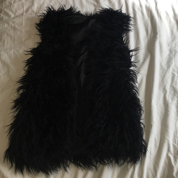 Black faux fur vest