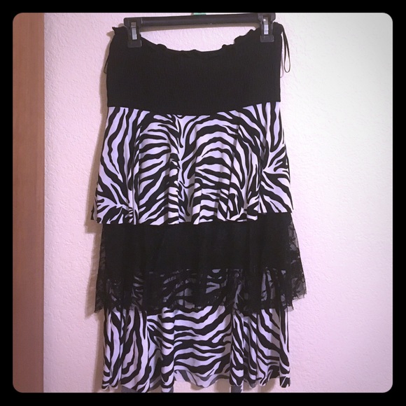 Layered strapless dress