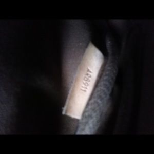 Extra pictures of Louis Vuitton Samaur 30