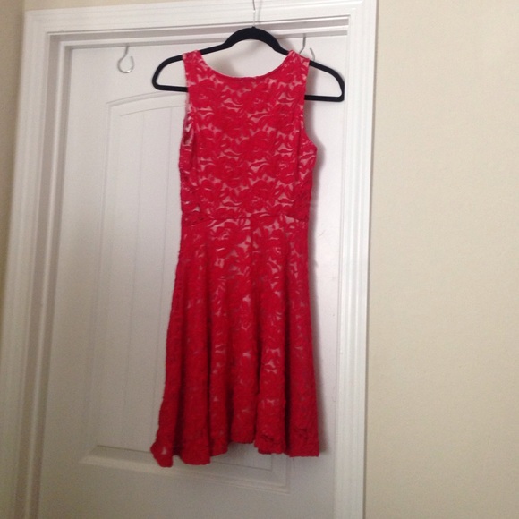 ❌SOLD❌Red Lace Skater Dress - Picture 3 of 4