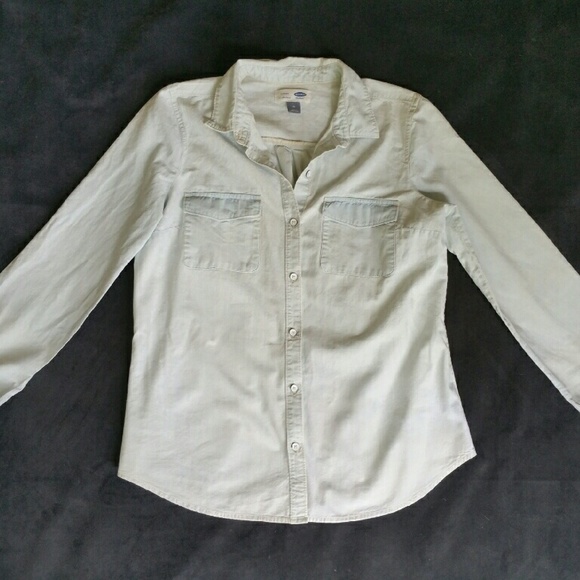 Chambray light wash button down - Picture 2 of 4