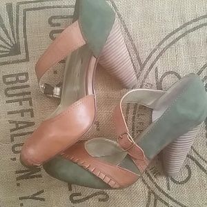 Anthro seychelles heels