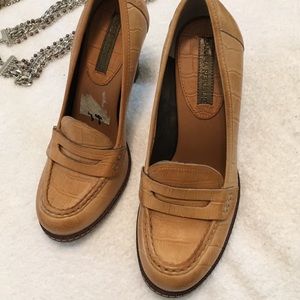 Banana Republic chunky heels