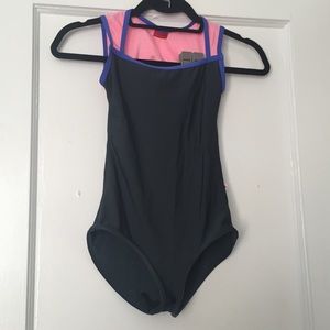 Yumiko leotard Sz M grey & pink w/ blue pipping