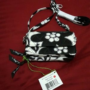 Vera Bradley All in One Crossbody clutch/wristlet