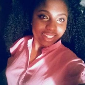 Meet your Posher, Yasmine