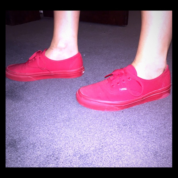 VANS All Red