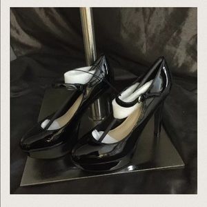 💋clearance sale❤️❤️new nine West black heels