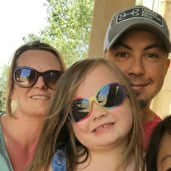 Meet your Posher, Saundra - Picture 1 of 1