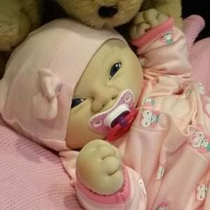 Meet your Posher, Lizzie