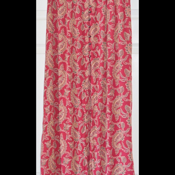 🛍Angie Burgundy Paisley Maxi