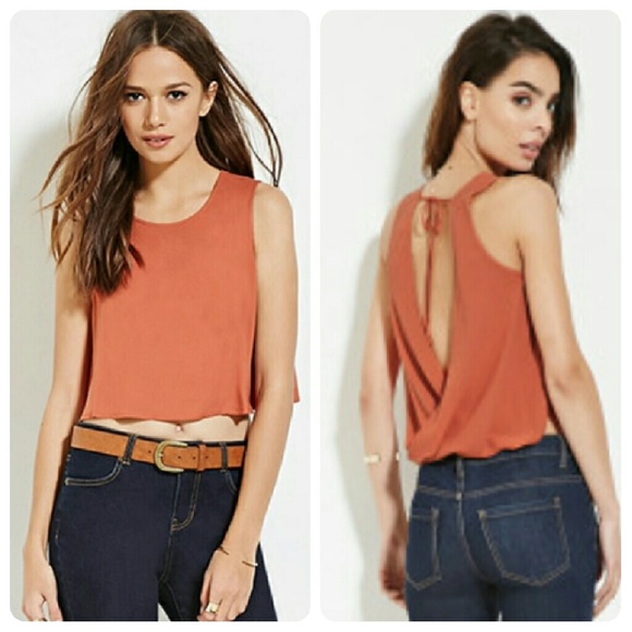 Forever 21 Tops - NEW! Forever 21 Contemporary Crop Top