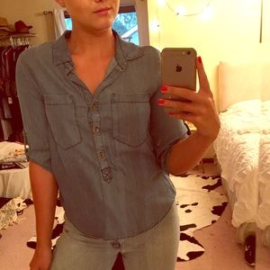 Velvet Heart Denim blouse sz Small