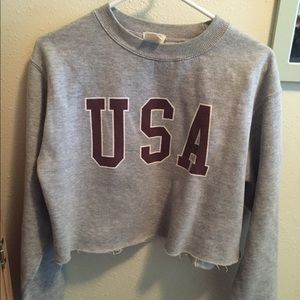 Brandy Melville sweatshirt