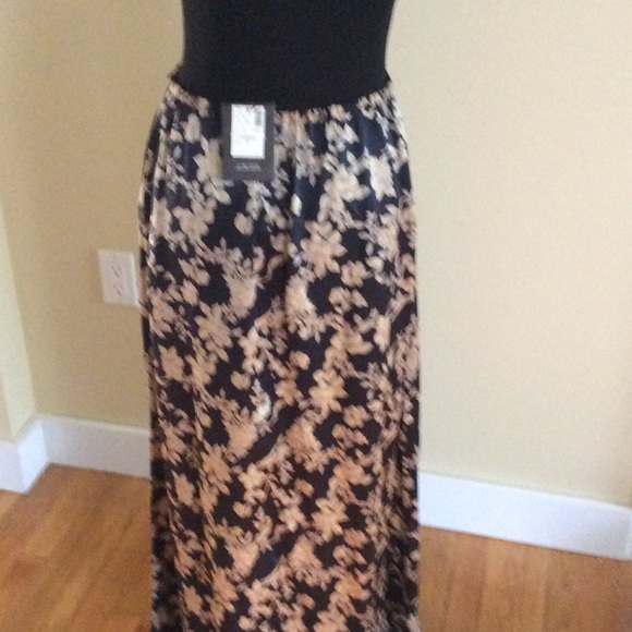Limited Silk Maxi Skirt NWT - Picture 3 of 4