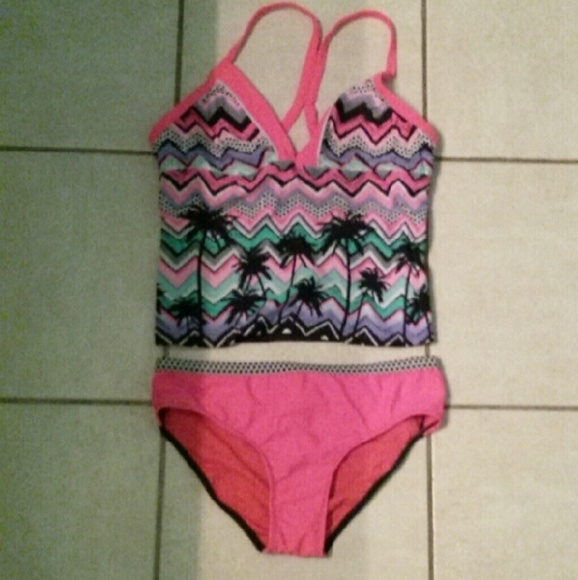 Tankini and shorts
