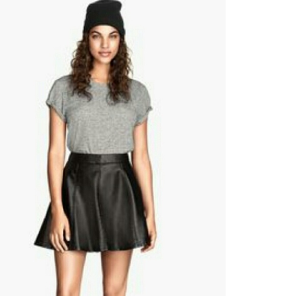 H&M Dresses & Skirts - H&M Faux Leather Solid Skirts