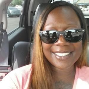 Meet your Posher, Chenoa