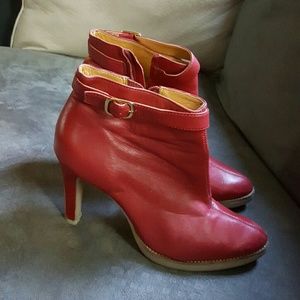 Paolo Corelli red ankle boots sz 38