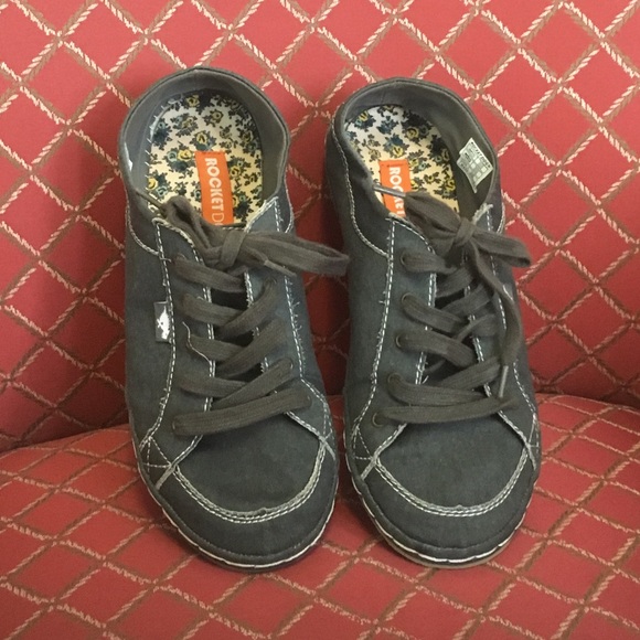 Rocket dog casual shoes
