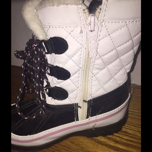 Totes Winter Snow boots. Kid/girl like new Sz11☃❄️